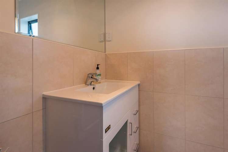 48 Kirikiri Drive Papakura_18