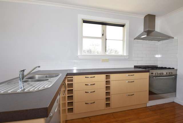 37 Lincoln Road Carterton_3