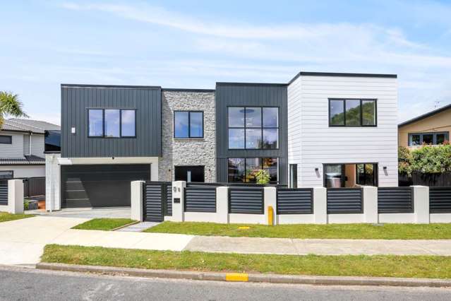 Cutting-Edge Luxe In Bucklands Beach!