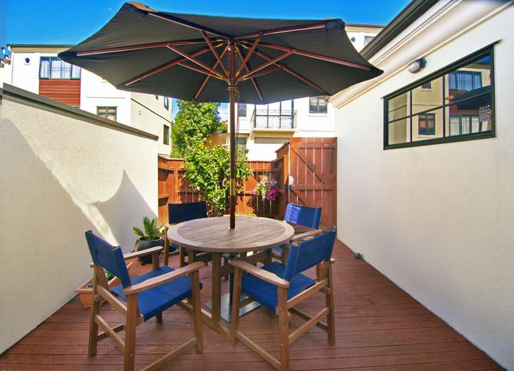 12/69 Target Road Totara Vale_1