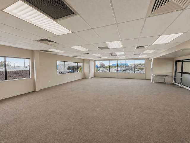 Level 2/17 Anzac Street Takapuna_2