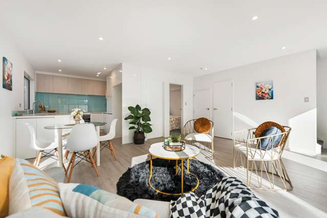 Bright & Modern 3-Beds Townhouse - Brand New!