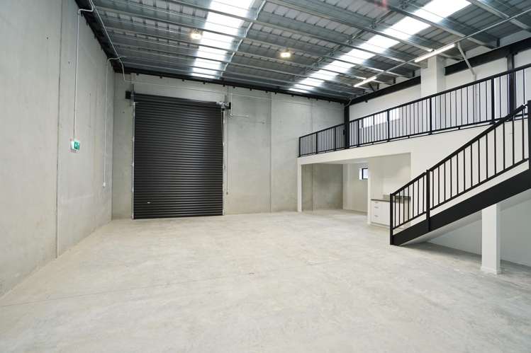 Unit 15/15-17 Earthmover Crescent Te Rapa_4