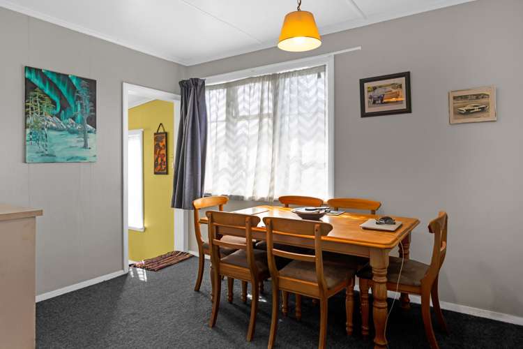 30 Leicester Street Patea_18