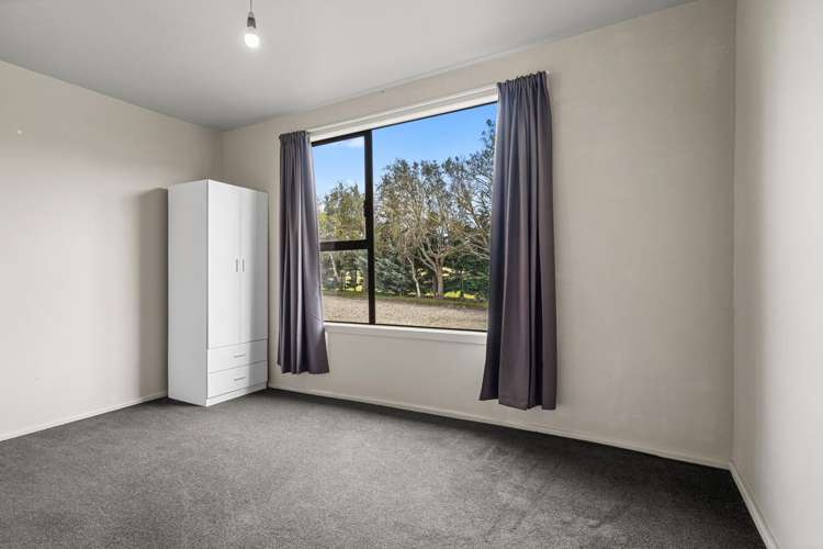 1048 Woodstock Road View Hill_19