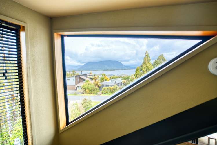 17 Korua Street Moana_15