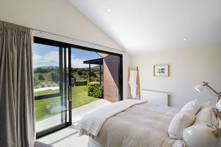 24 Orford Drive Jacks Point_11