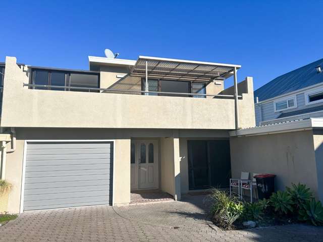 32c Charles Street Westshore_1