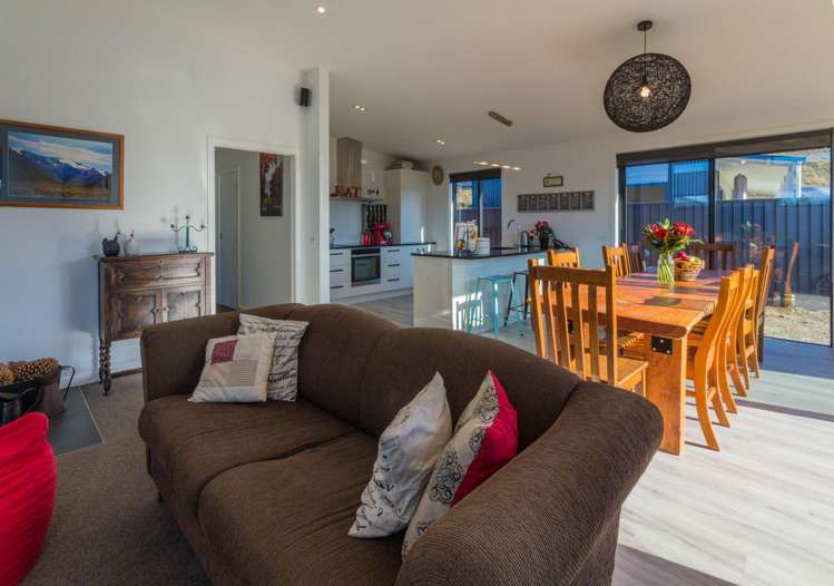 21 Mallard Street Albert Town_3