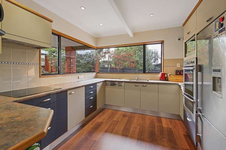 25 Gunns Crescent Cashmere_11