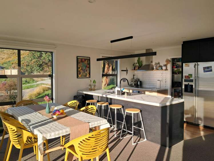  93 Sunningdale Drive_0