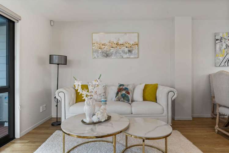 8/20 Charles Street_4