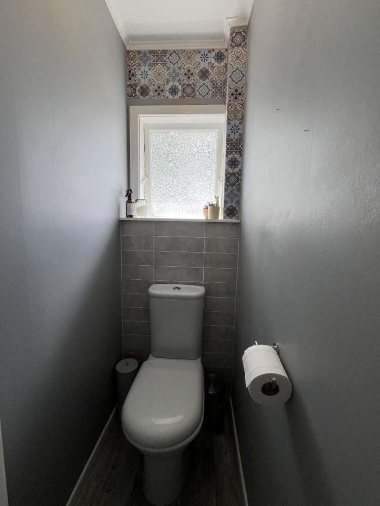 1/16 Roseburn Place 2671_14