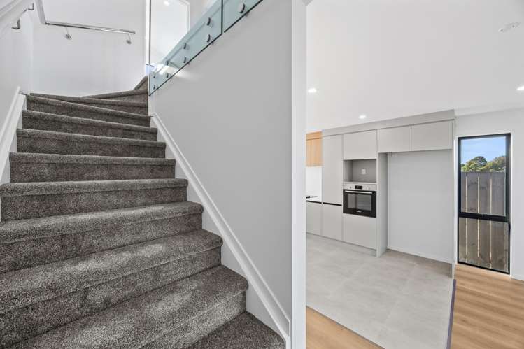 8 Harikoa Way Karaka_12