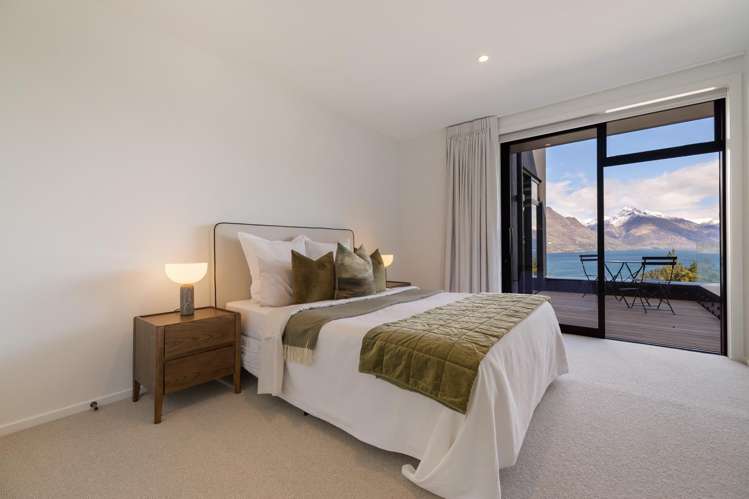 11 Belfast Terrace Queenstown_24