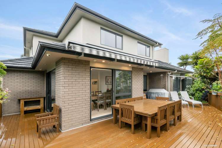 16 Kouras Place Flat Bush_9