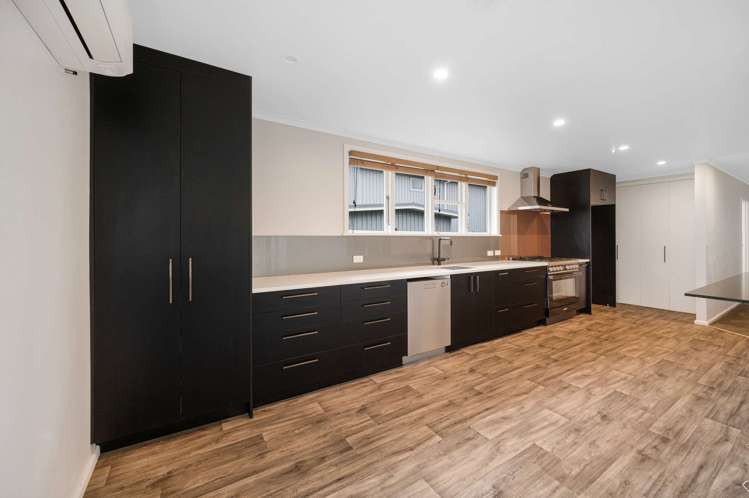 1210 Beatty Place Mayfair_6