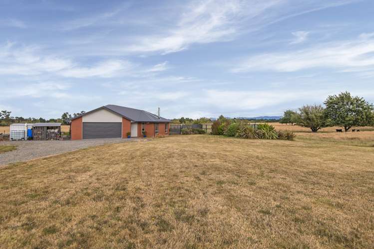 299 Carrs Road Loburn_25