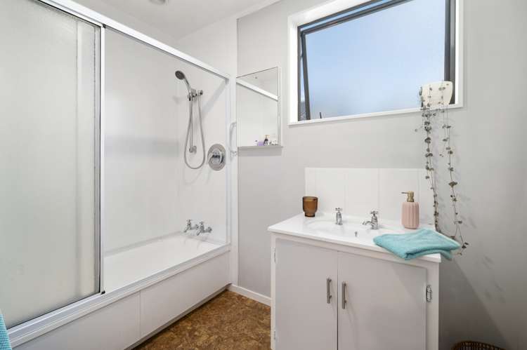 1a Amber Place Pukehangi_9