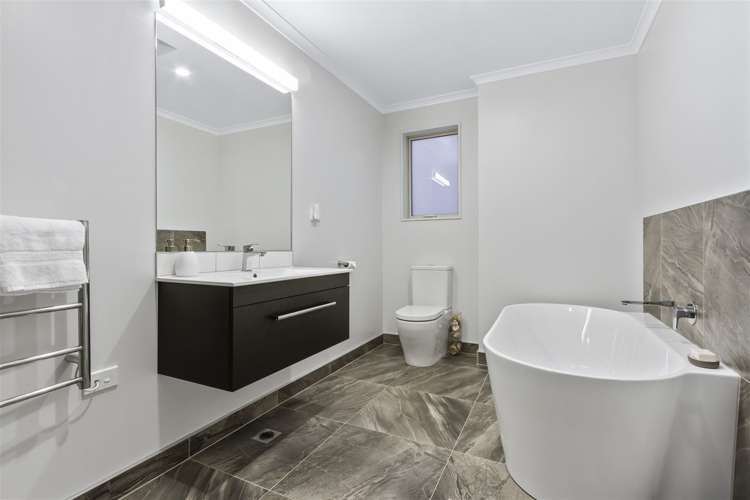 88 Bomb Point Drive Hobsonville_15