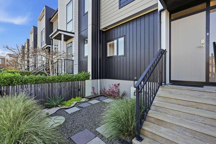 125 Bonair Cresent Millwater_15