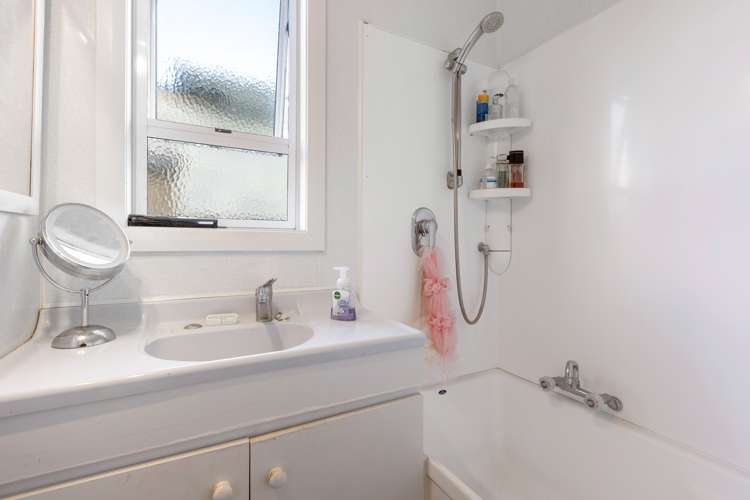 1/5 Rainsford Street Moturoa_16