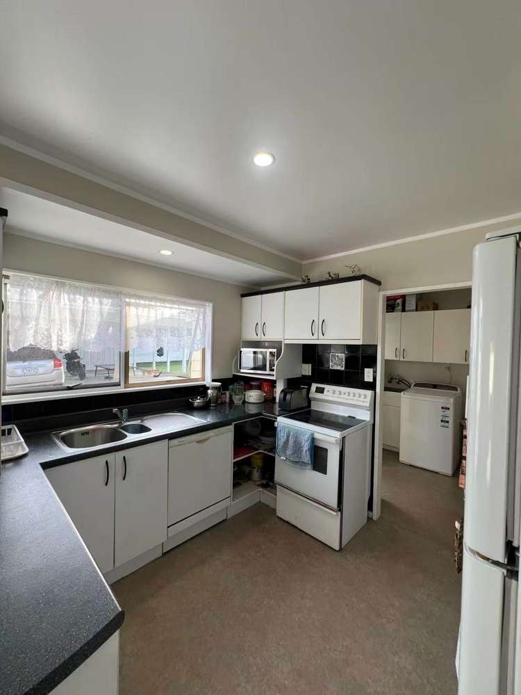 44 Galsworthy Place Bucklands Beach_9