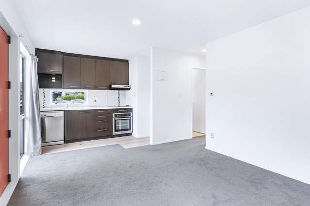 16a Dowding Street Melville_4