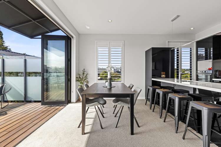 59 Waterstock Way Parklands_9