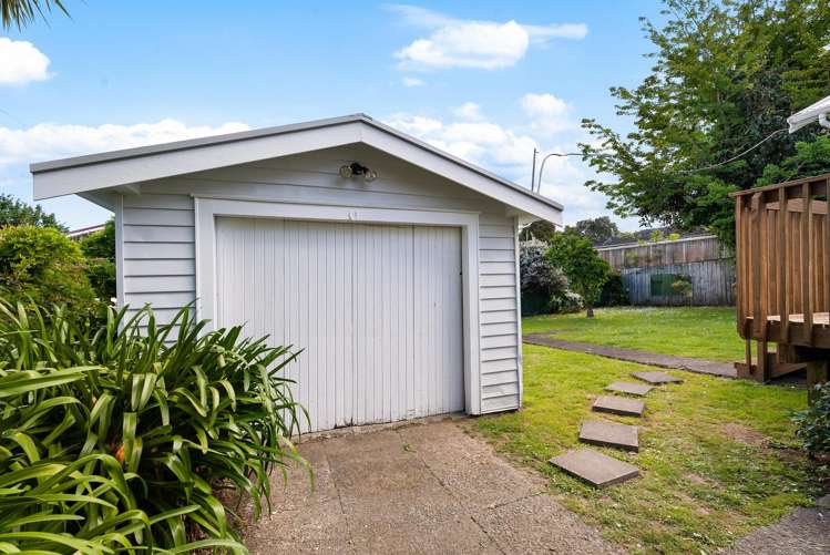 22 Rimu Street New Lynn_13