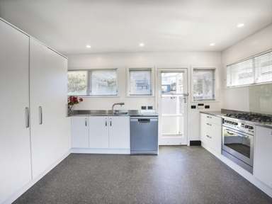 1/36 Holland Road_3