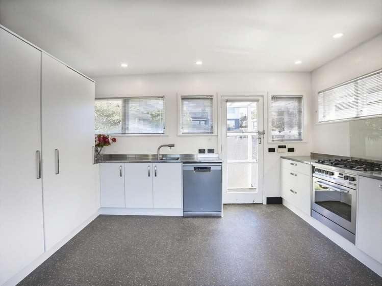 1/36 Holland Road Hillcrest_3
