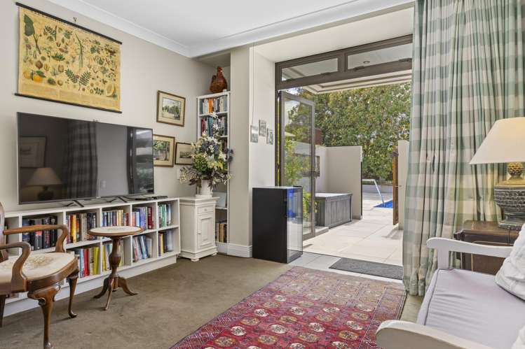 8/88 Lake Terrace Taupo_16