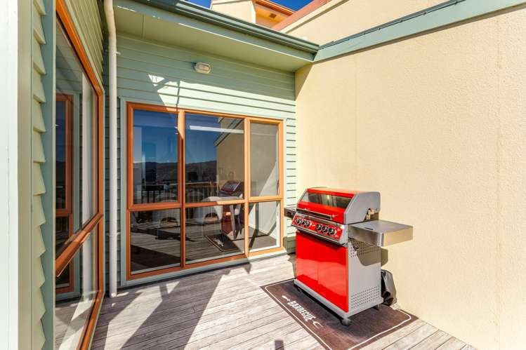 13 Birkhall Grove Strathmore Park_12