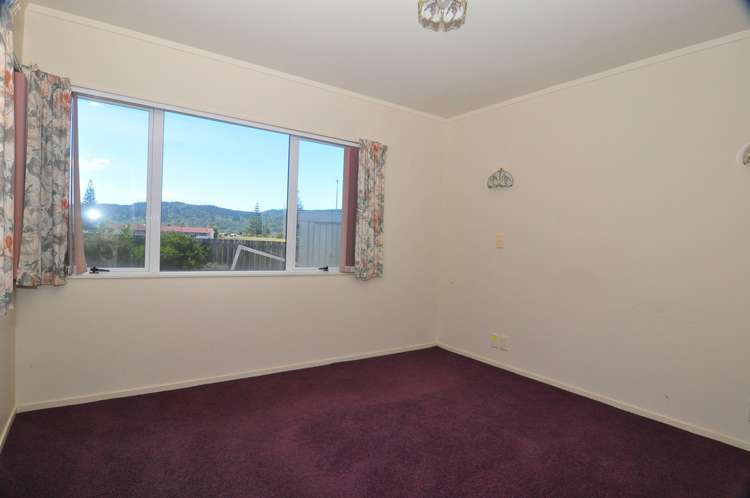 10 Campbell Close Whangamata_13