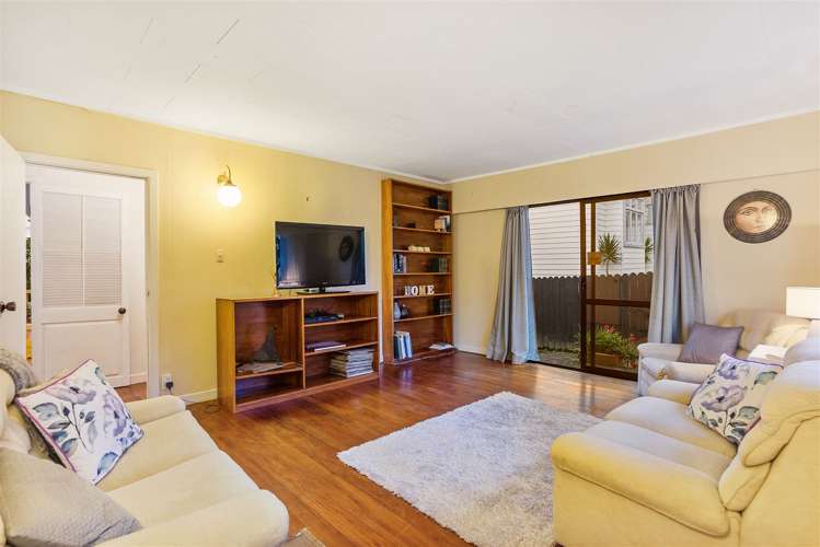 91 Hutchinson Avenue New Lynn_7