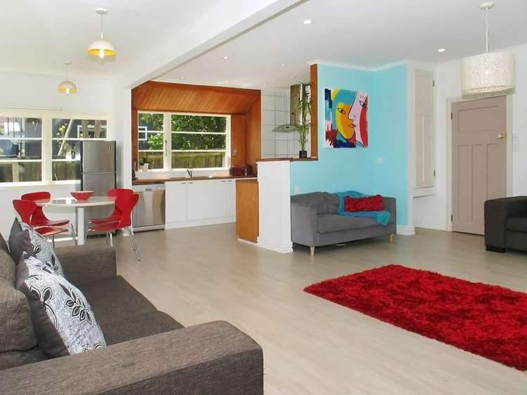 10 Richard Street Titahi Bay_5