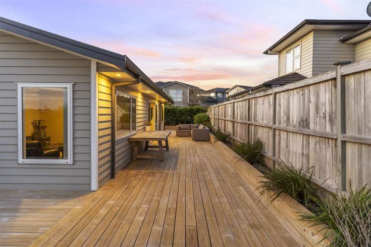 3 Eastreef Court Long Bay_21