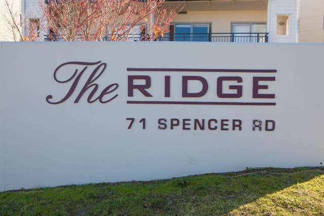 B5/71 Spencer Road Oteha_1