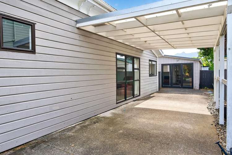 975 Fergusson Drive Ebdentown_17