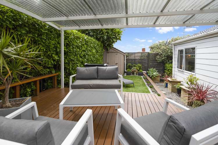 2/49 Nile Road Milford_6