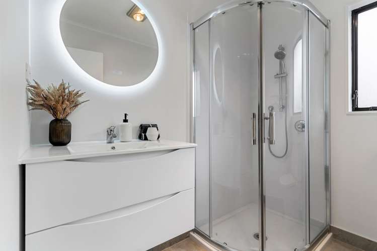 2/6 Cambridge Road Manurewa_11