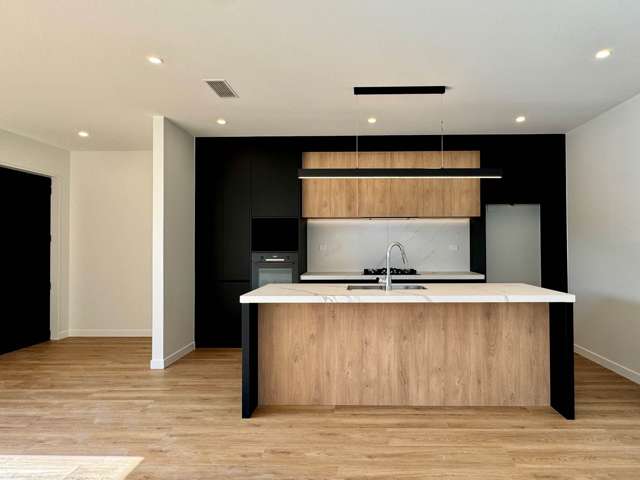 80E Tukutata Crescent Milldale_4