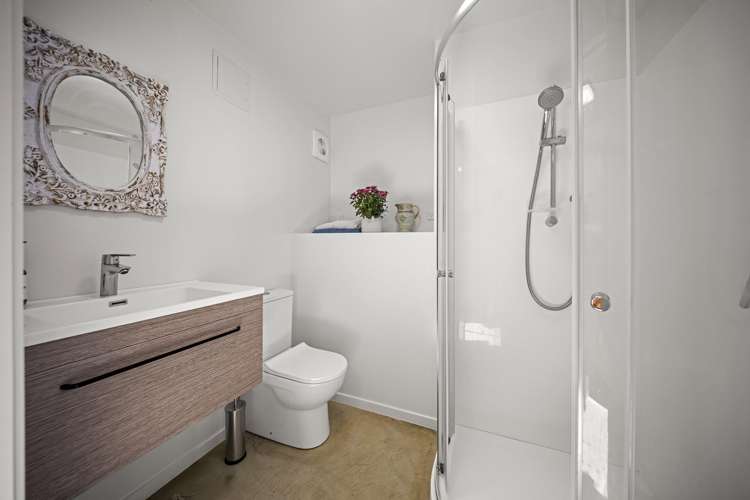 25 Smith Street Raglan_27