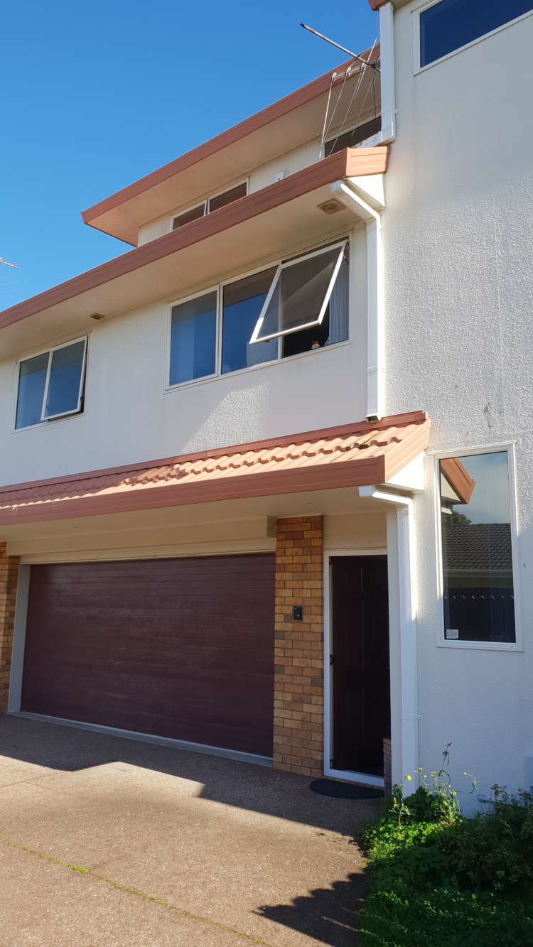 3/27 Mount Smart Road Royal Oak_3