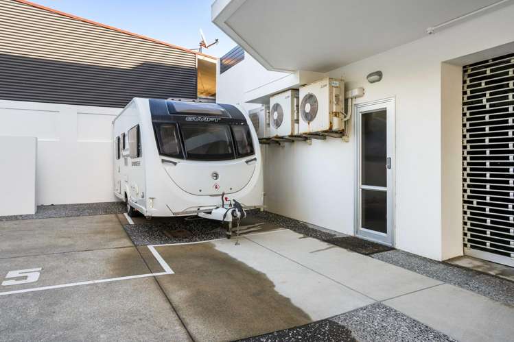 2/111 Hunt Road Whangamata_18