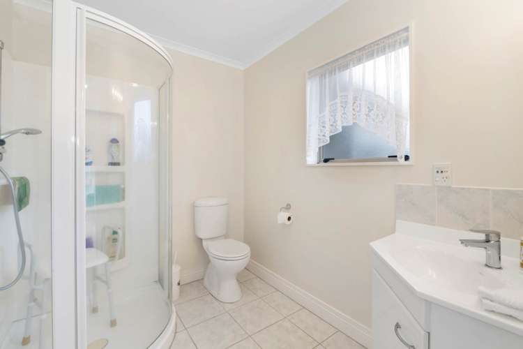 133 Lakeside Drive Orewa_11