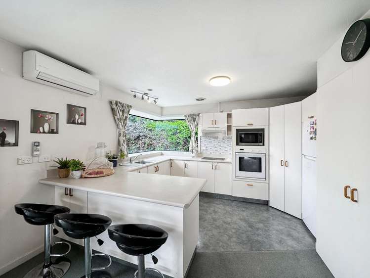 2/41 Amyes Road Hornby_1