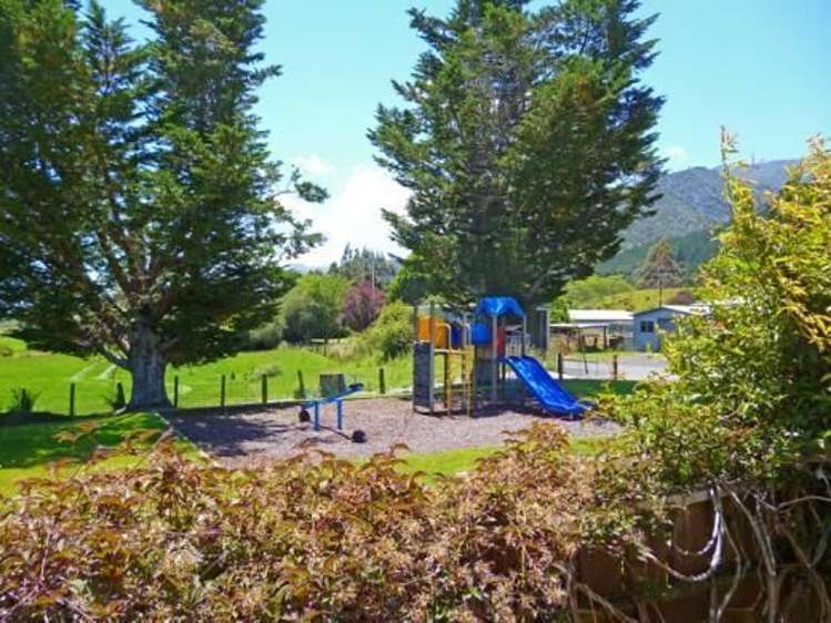 6 Harwood Place Kahurangi National Park_8