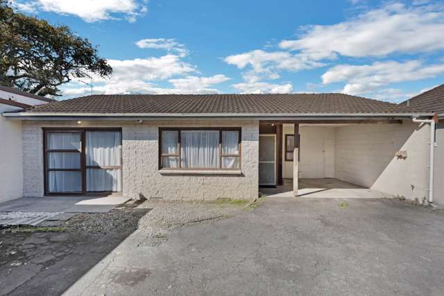 Exciting Do up Opportunity in Papatoetoe!
